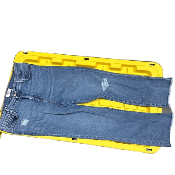 Levi's Denizen Womens High Rise Ankle Straight Leg Jean NWOT Size 14 W32 - Picture 3 of 9